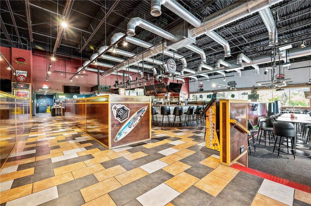 5400 William Penn Hwy, Export, PA 15632