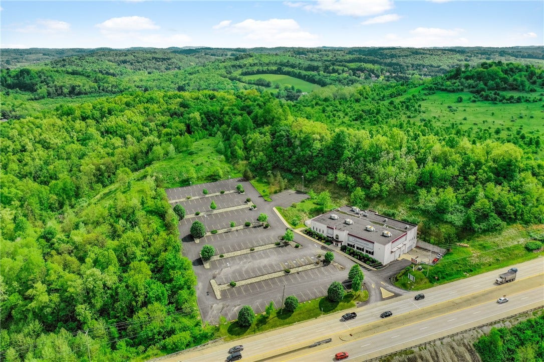 5400 William Penn Hwy, Export, PA 15632
