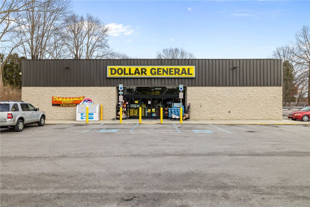 514 Greenville Rd, Mercer, PA 16137
