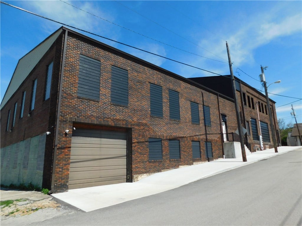 258 E Fayette Street, Uniontown, PA 15401