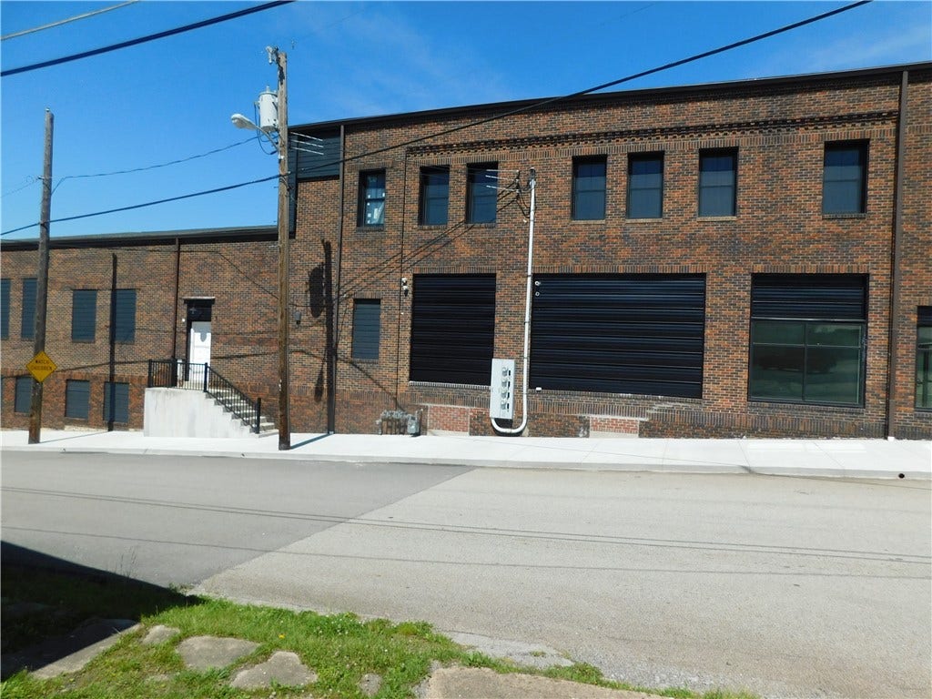 258 E Fayette Street, Uniontown, PA 15401