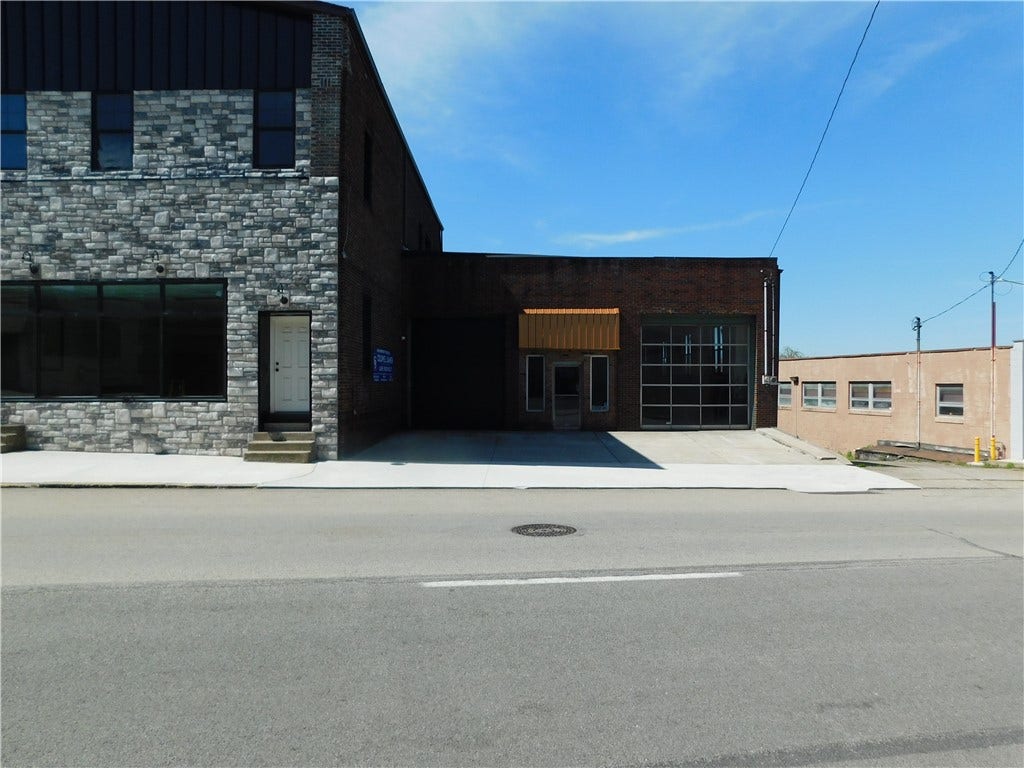 258 E Fayette Street, Uniontown, PA 15401
