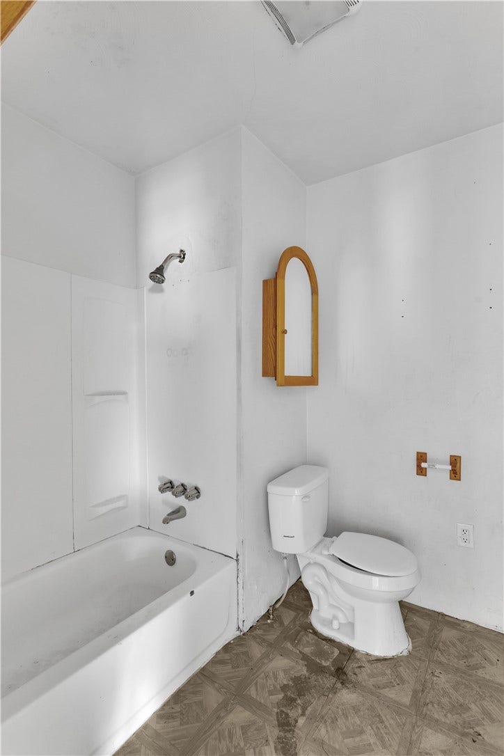 312 Lafferty Street, Jeannette, PA 15644