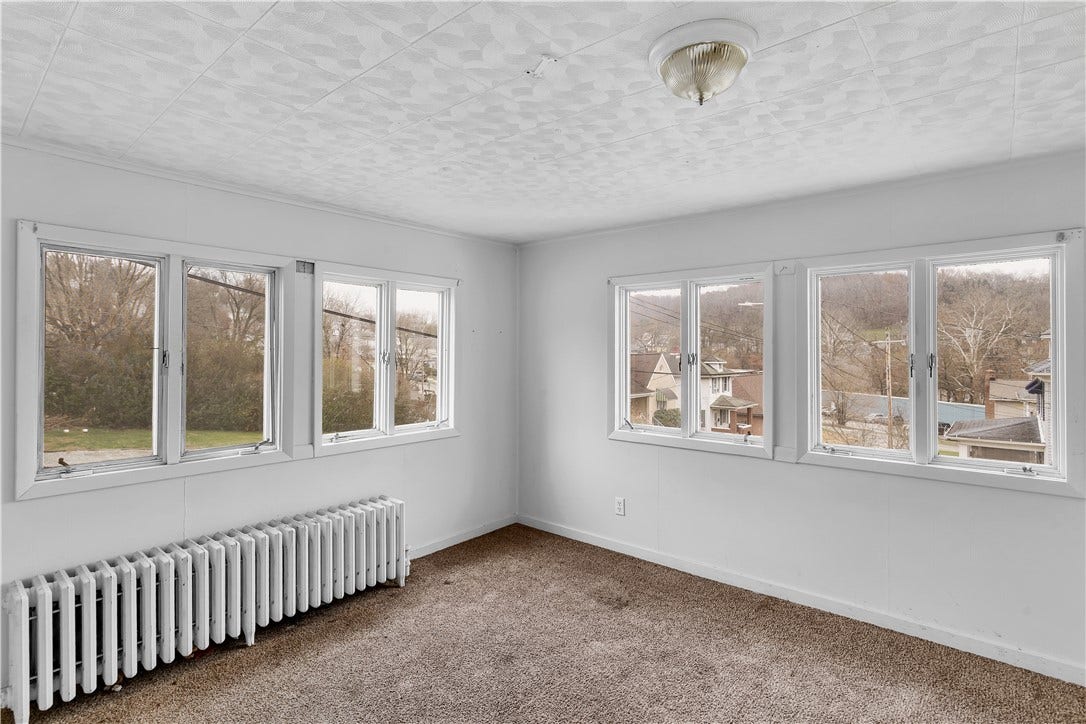 312 Lafferty Street, Jeannette, PA 15644