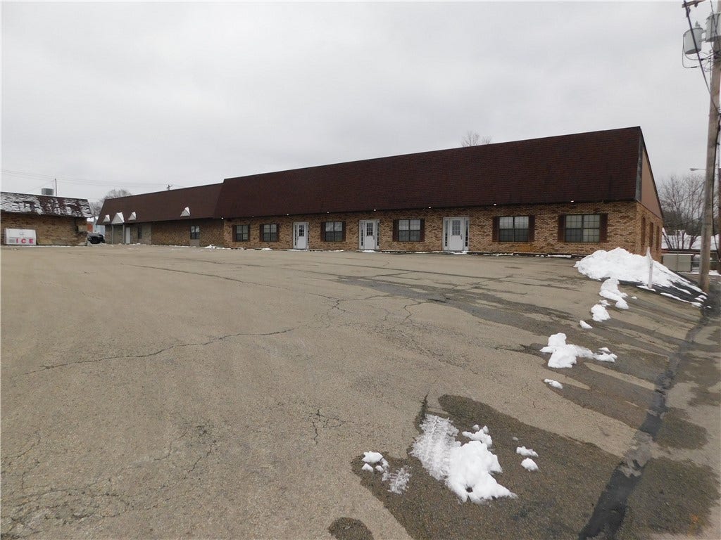 72 N Gallatin Avenue, Uniontown, PA 15401