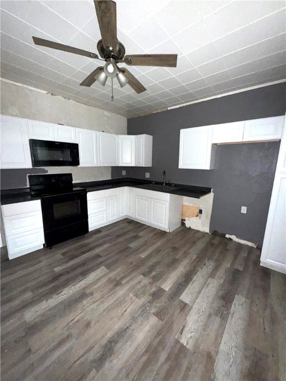 540 S 9th St, Connellsville, PA 15425