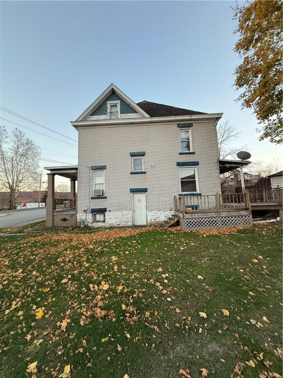 540 S 9th St, Connellsville, PA 15425