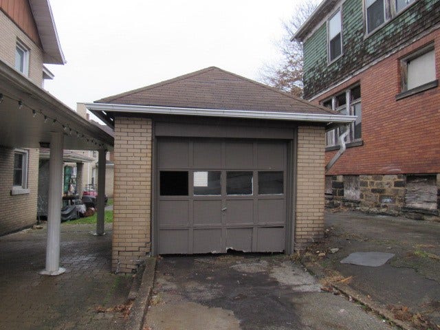 115 6th Avenue, Brownsville, PA 15417