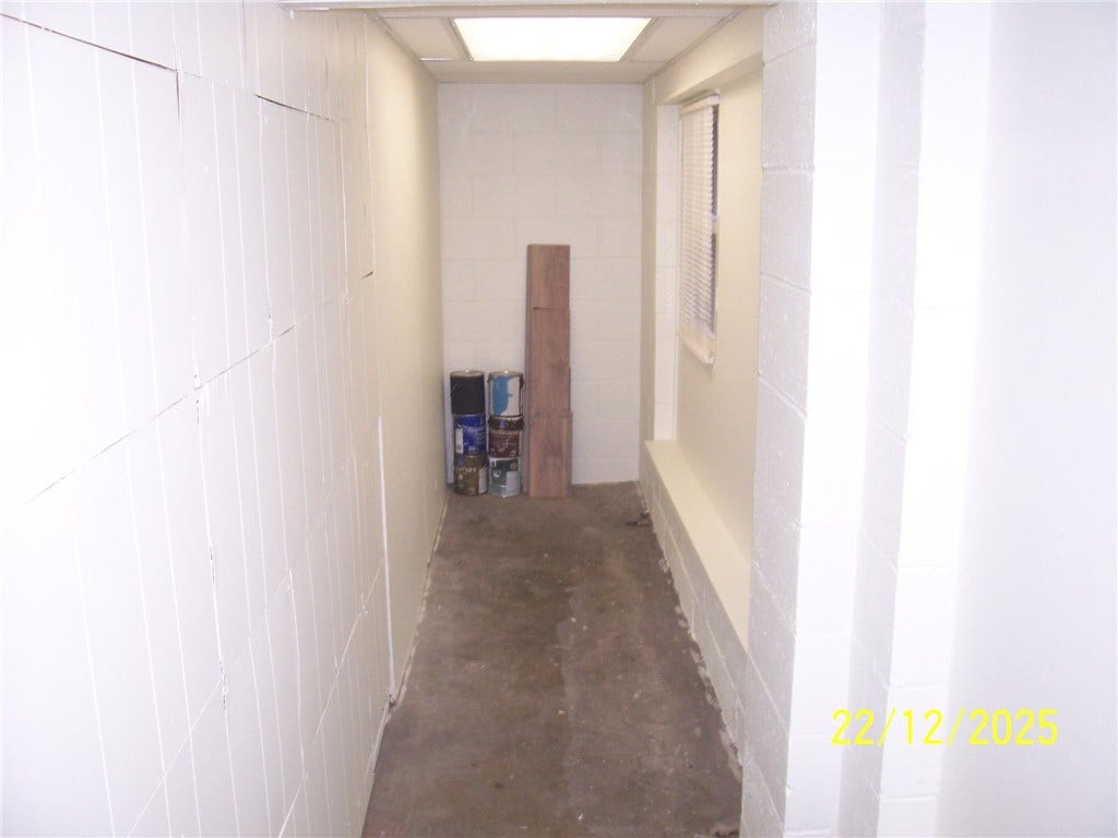 49 E 4th Ave, Latrobe, PA 15650 49 E 4th Ave, Latrobe, PA 15650