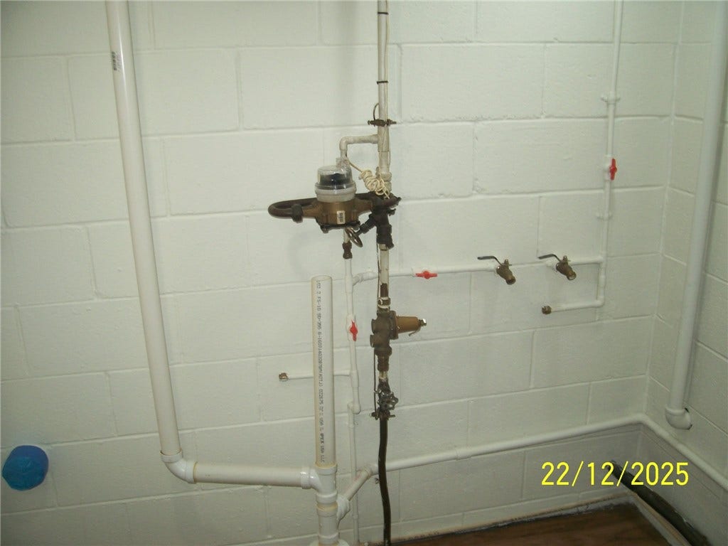 49 E 4th Ave, Latrobe, PA 15650 49 E 4th Ave, Latrobe, PA 15650