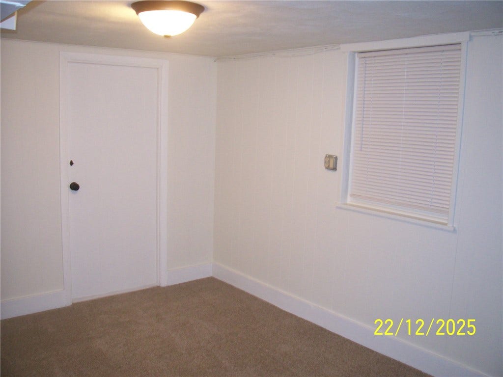 49 E 4th Ave, Latrobe, PA 15650 49 E 4th Ave, Latrobe, PA 15650
