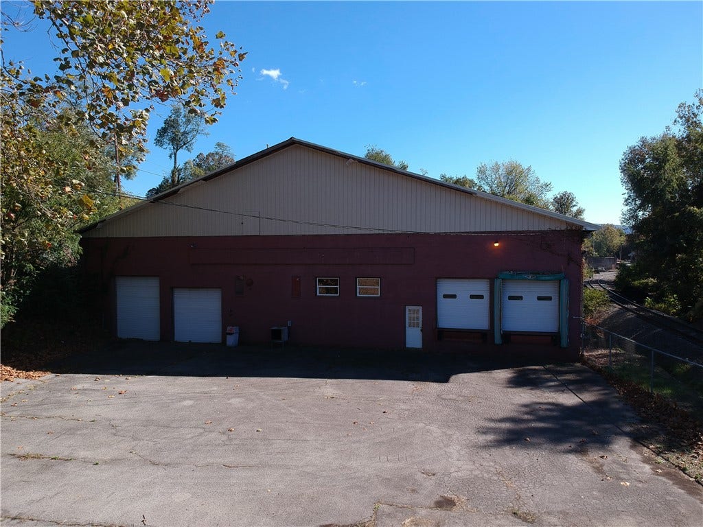 120 E Penn St, Uniontown, PA 15401