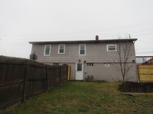 563 Agnew Road, Greensburg, PA 15601