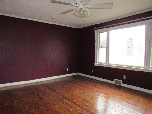 563 Agnew Road, Greensburg, PA 15601