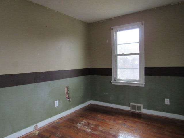 563 Agnew Road, Greensburg, PA 15601