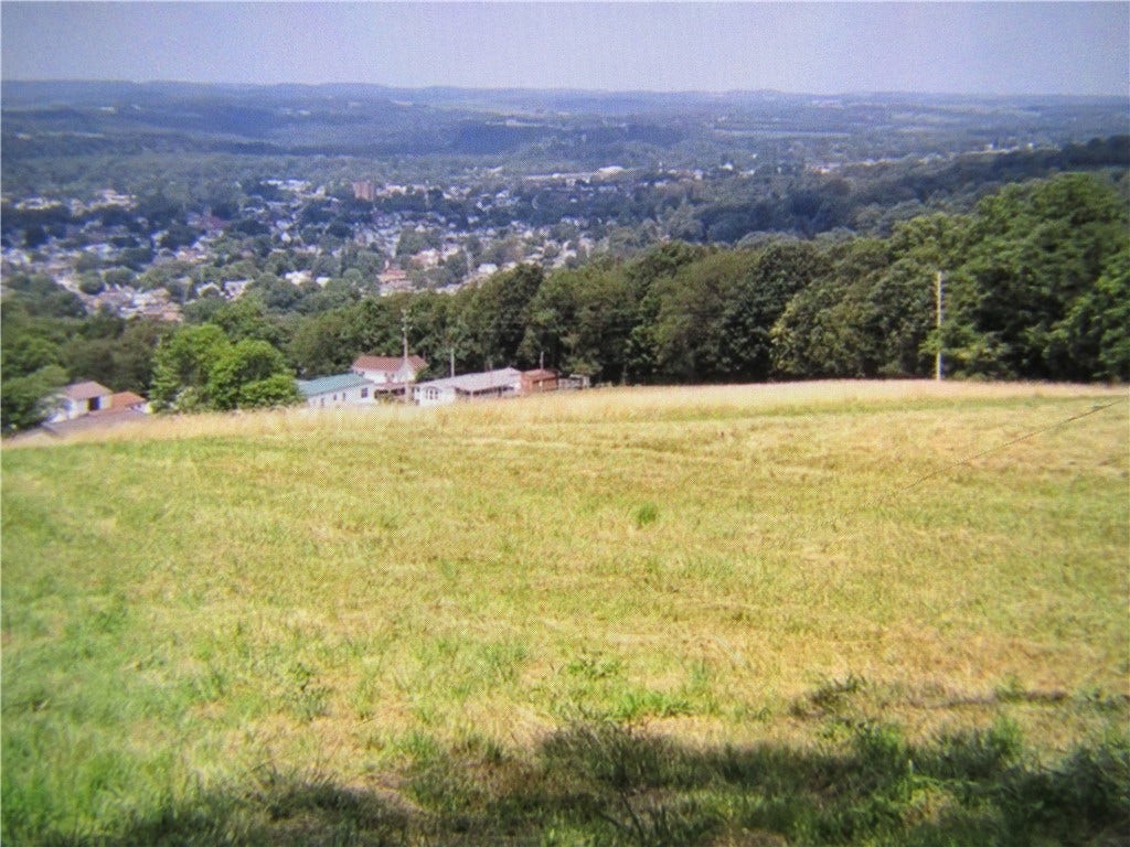 0 Clay Road, Connellsville, PA 15425