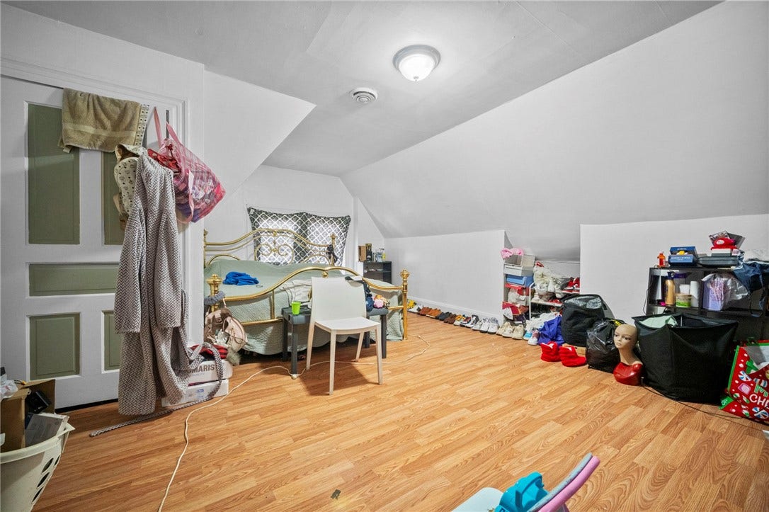 306 E Maiden St, Washington, PA 15301