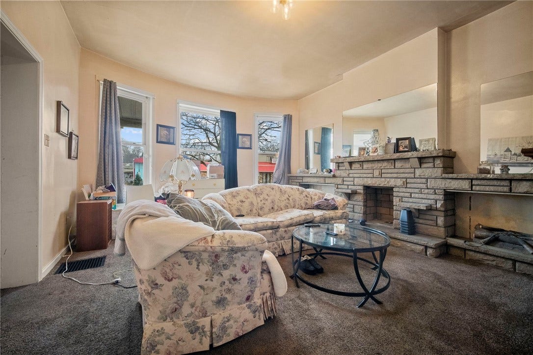 306 E Maiden St, Washington, PA 15301