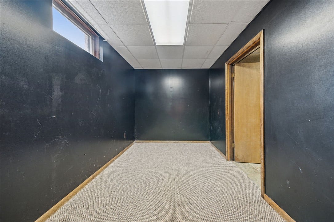 12219 Roth Drive, Irwin, PA 15642