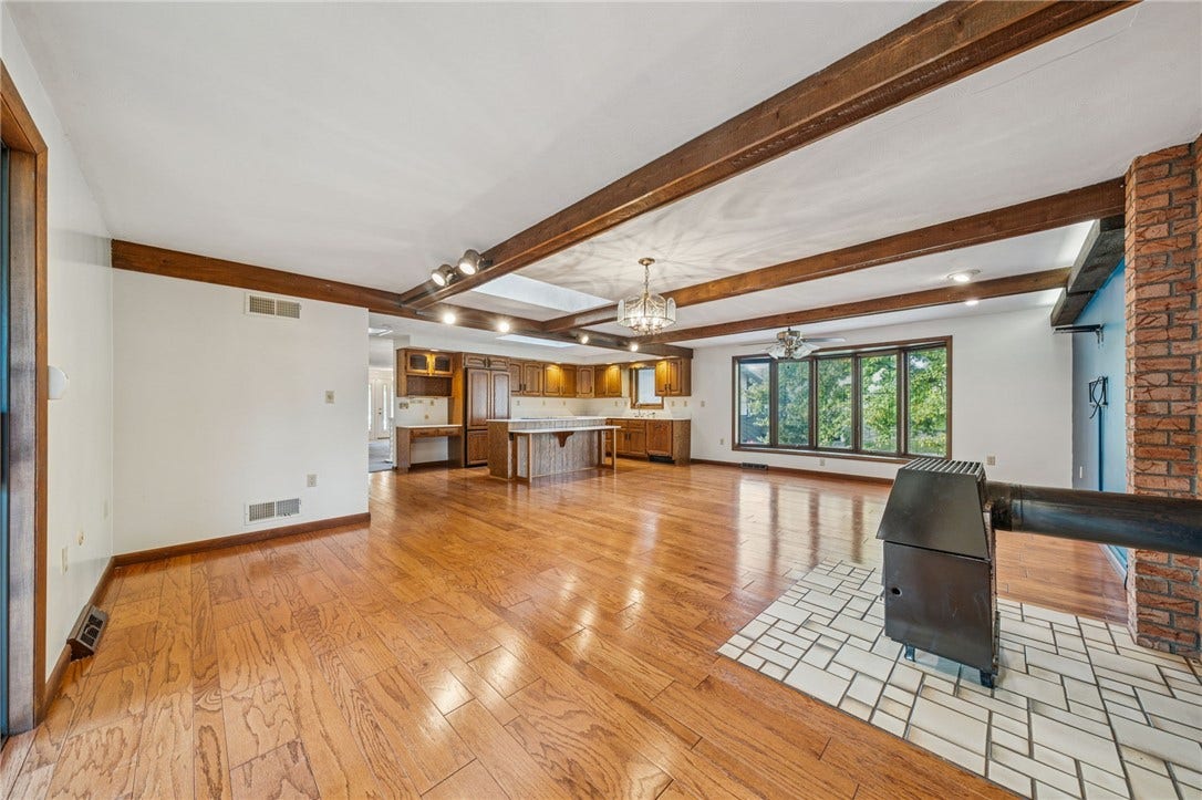 12219 Roth Drive, Irwin, PA 15642