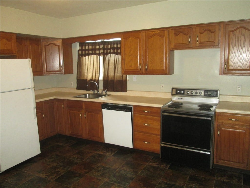 1200 Holmes St, Pittsburgh, PA 15136
