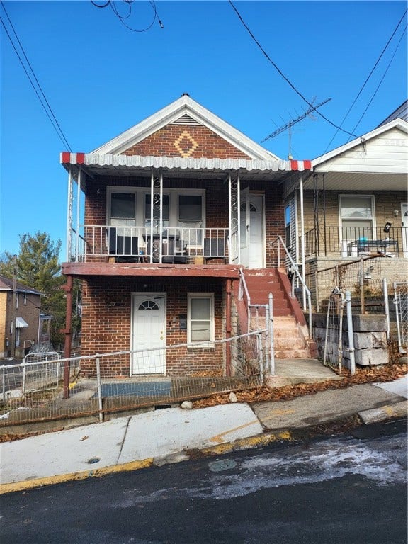 1200 Holmes St, Pittsburgh, PA 15136