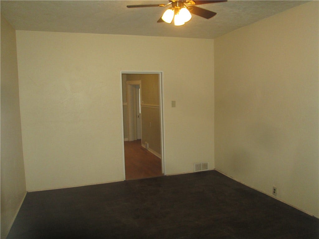 1200 Holmes St, Pittsburgh, PA 15136