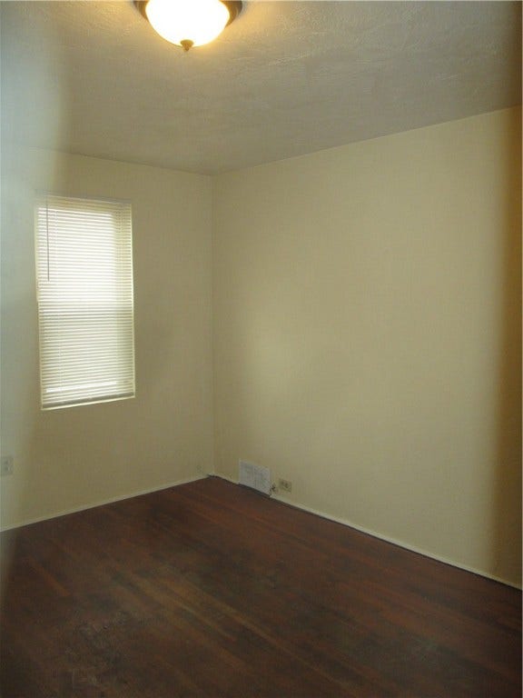 1200 Holmes St, Pittsburgh, PA 15136