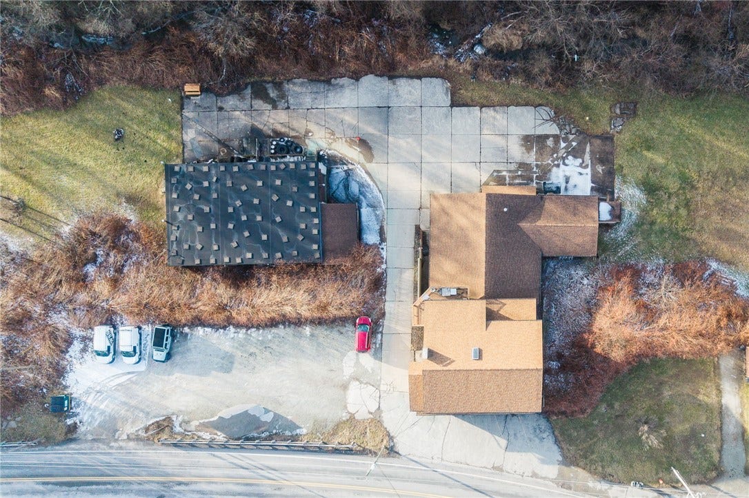 348 Wendel, Irwin, PA 15642