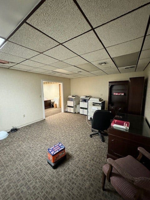 1829 University Dr, Dunbar, PA 15431