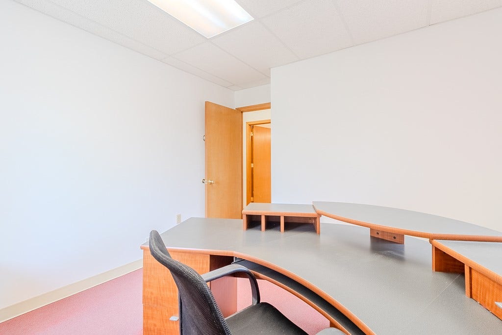 1027 W Main St, Mount Pleasant, PA 15666