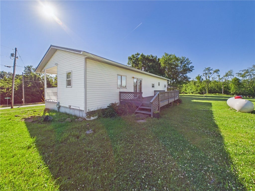 4 Malone Ridge Rd, Washington, PA 15301