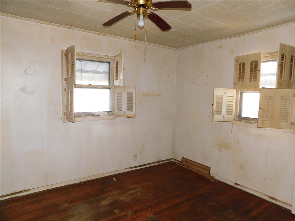 120 Bailey Avenue, Uniontown, PA 15401