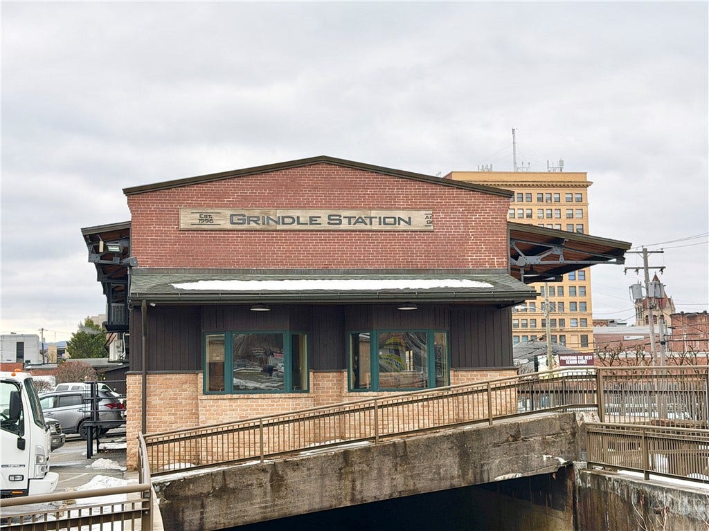 90 Pittsburgh Street, Uniontown, PA 15401