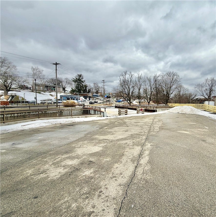 90 Pittsburgh Street, Uniontown, PA 15401