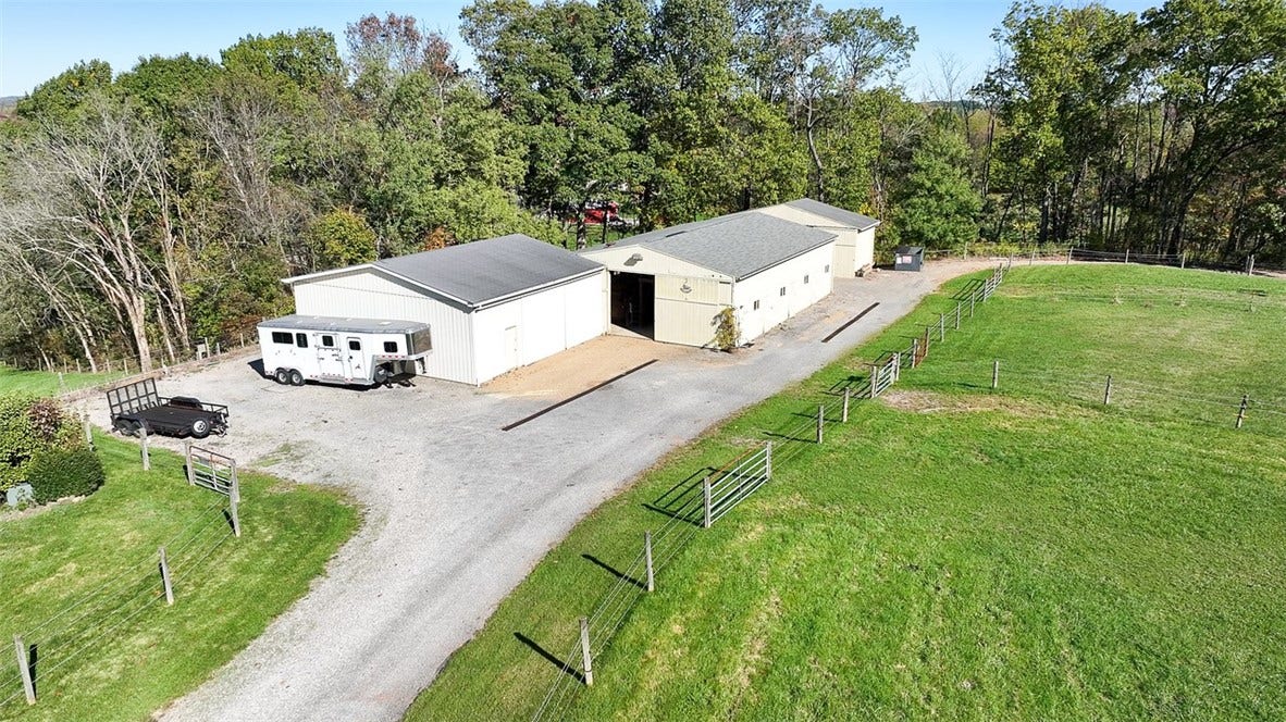 166 McKay Rd, Saxonburg, PA 16056