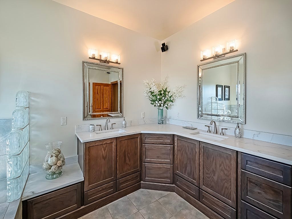 166 McKay Rd, Saxonburg, PA 16056