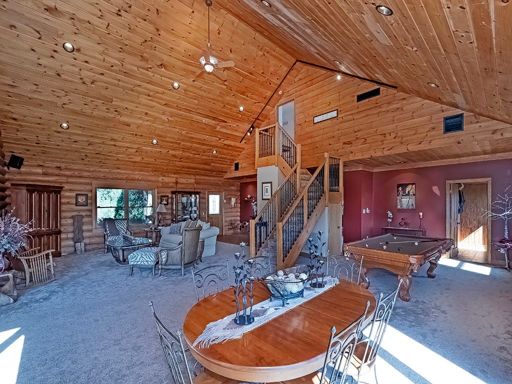 166 McKay Rd, Saxonburg, PA 16056