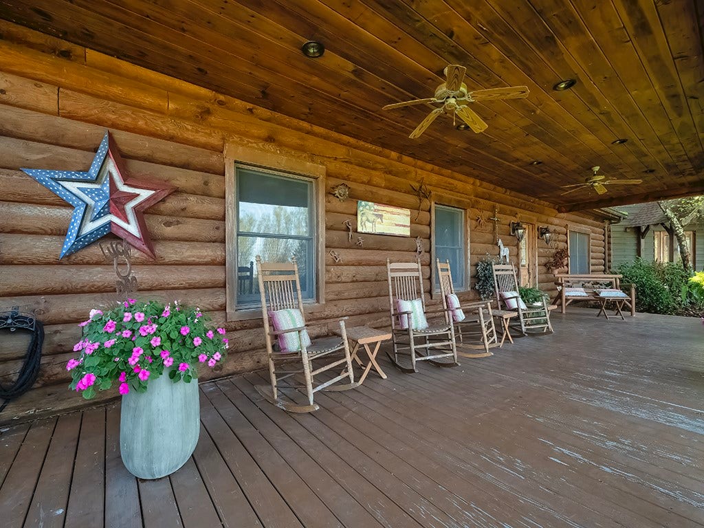 166 McKay Rd, Saxonburg, PA 16056