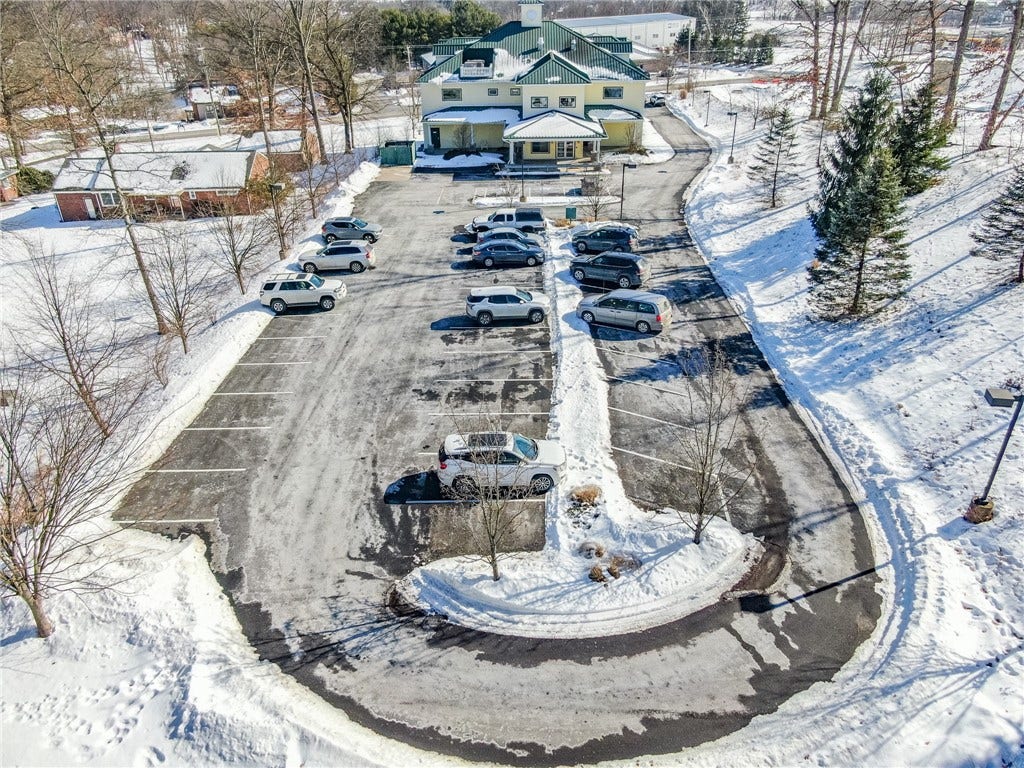 518 Myoma Rd, Mars, PA 16046