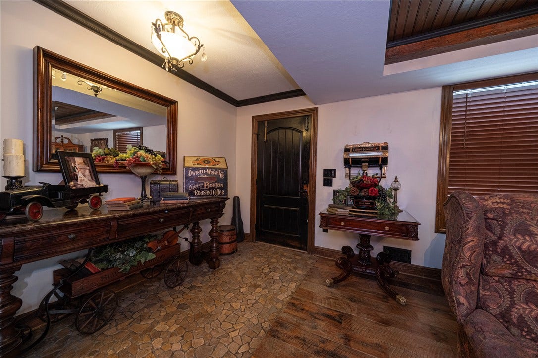 6331 State Route 88, Finleyville, PA 15332