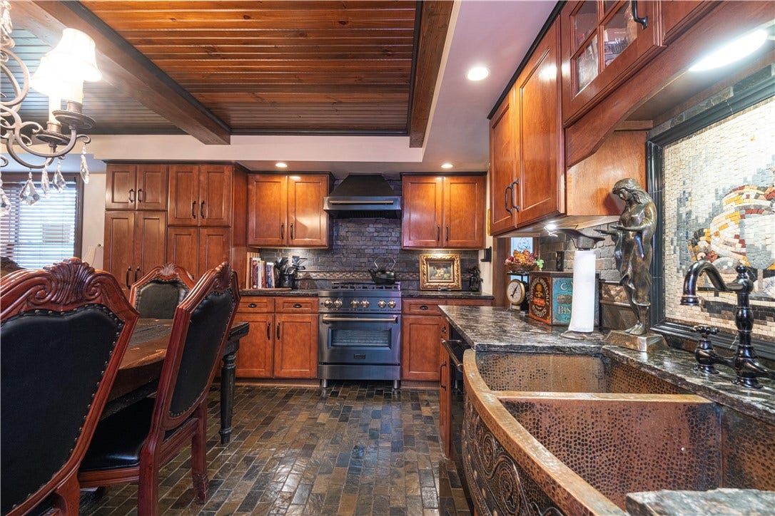 6331 State Route 88, Finleyville, PA 15332