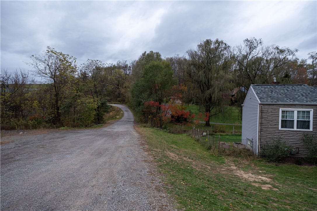6331 State Route 88, Finleyville, PA 15332