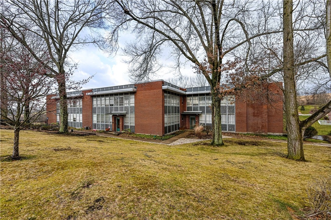 624 PARK LANE, #D, Greensburg, PA 15601