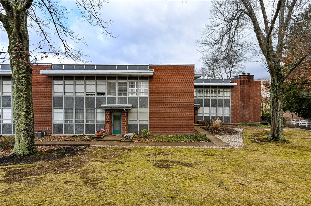 624 PARK LANE, #D, Greensburg, PA 15601