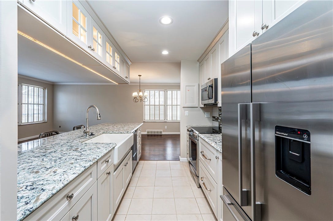 624 PARK LANE, #D, Greensburg, PA 15601