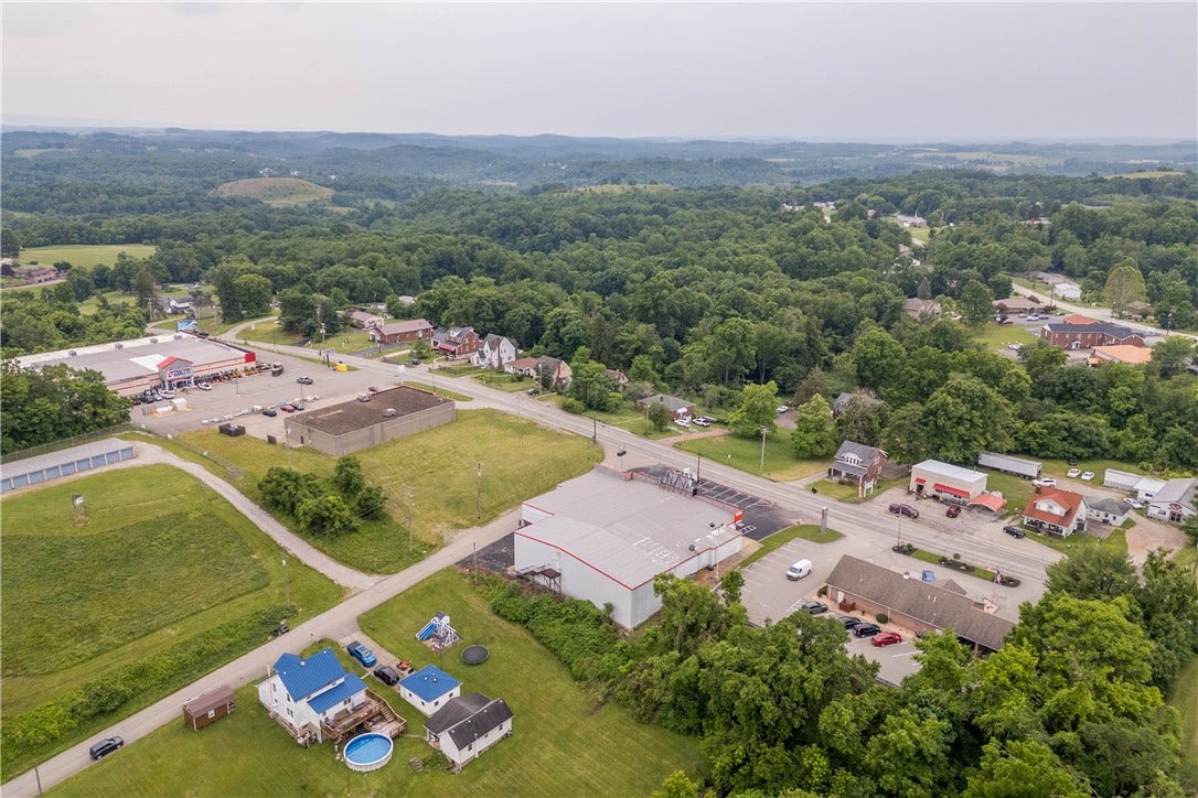 6027 National Pike, Brownsville, PA 15442