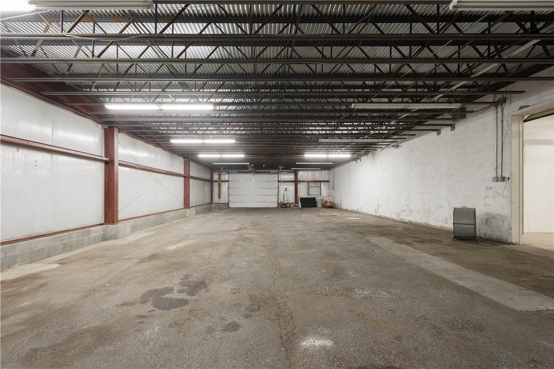 6027 National Pike, Brownsville, PA 15442