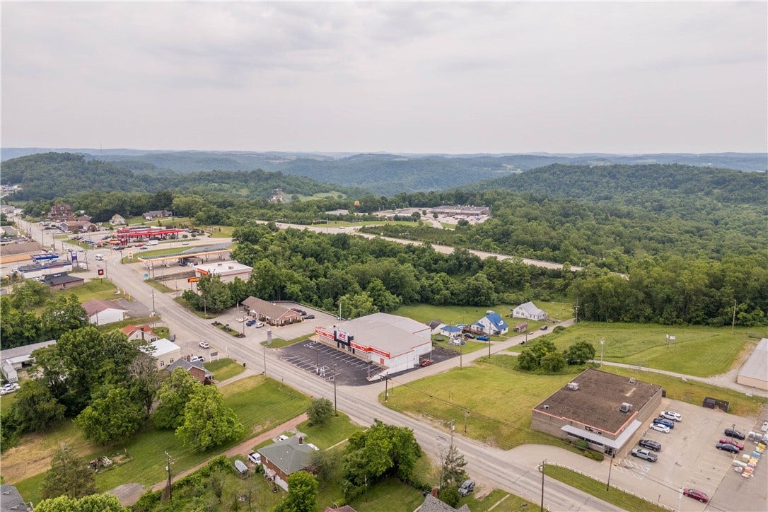 6027 National Pike, Brownsville, PA 15442