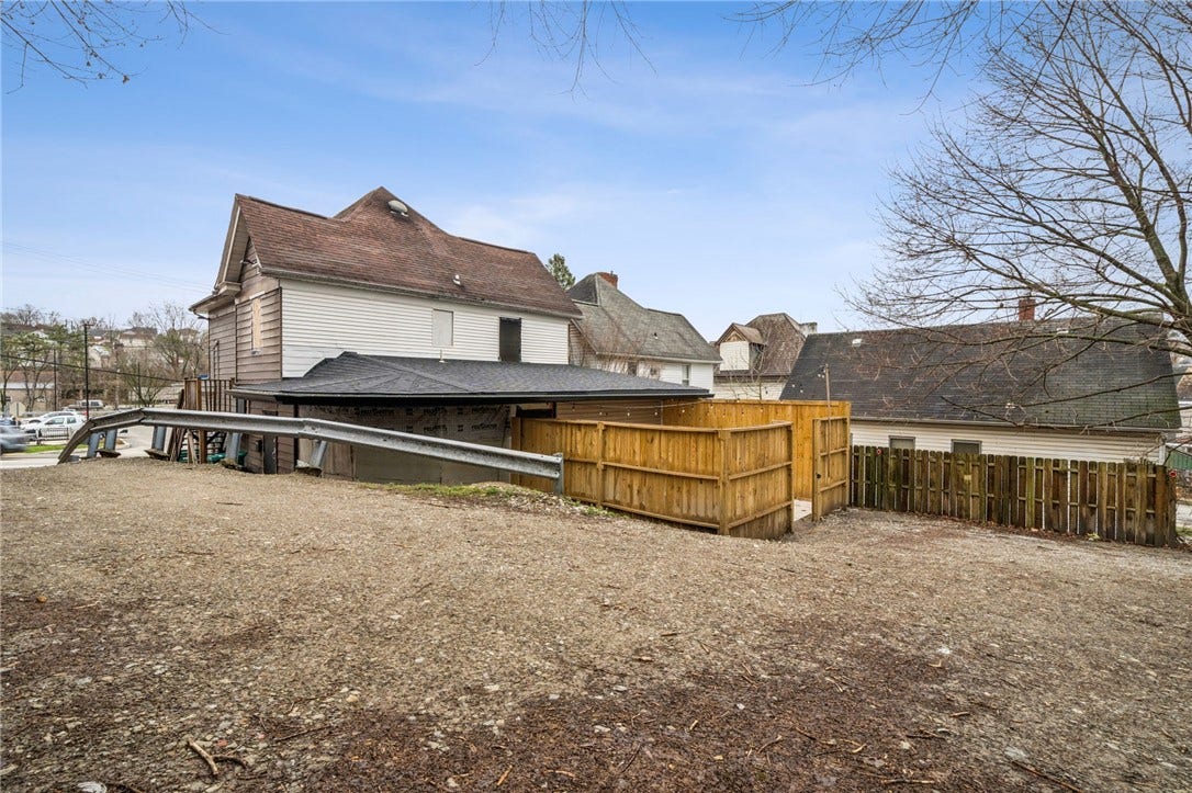 534 S MAIN STREET, Greensburg, PA 15601